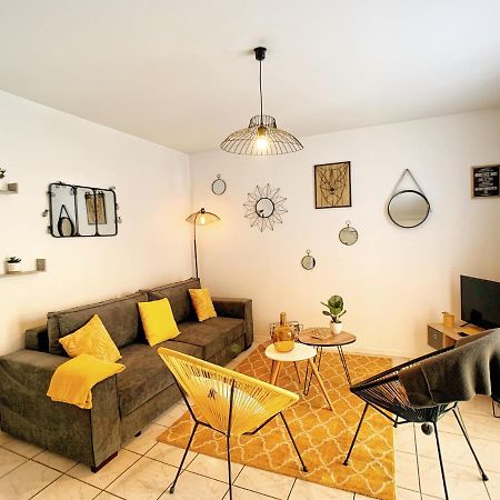 Studio Bis 32M2 Au Calme Situe Au Centre De Vannes Exterior photo